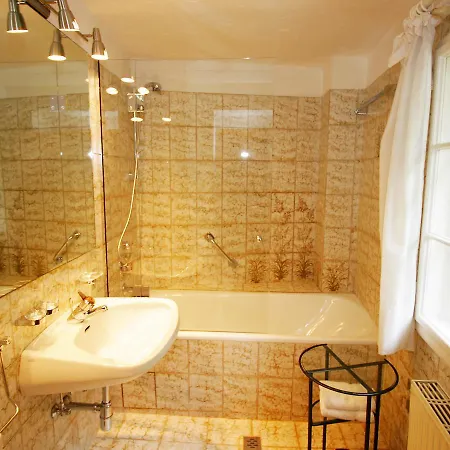 Kapuzinerberg.4 Appartement *